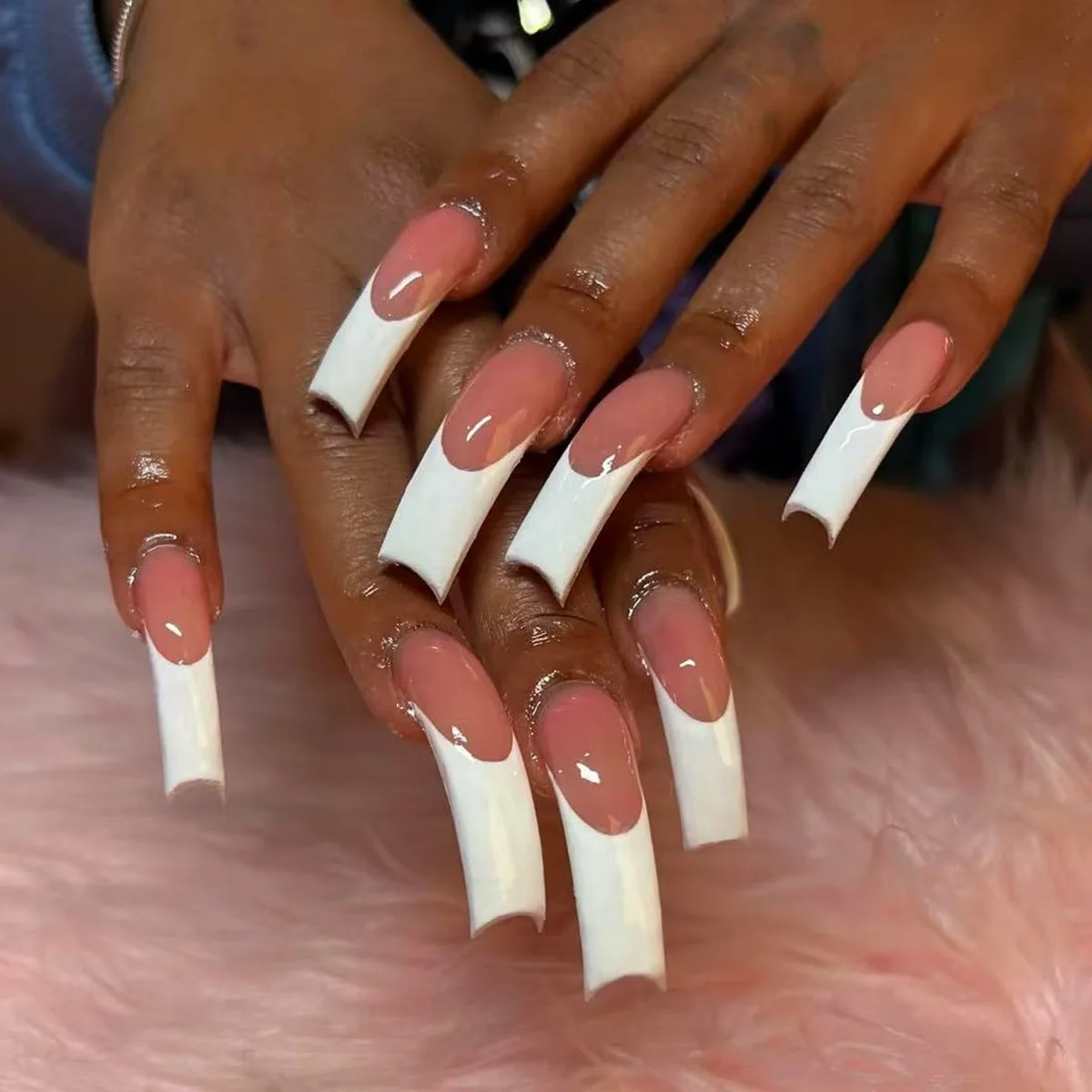 

24PCS Nude White Press on Nails Curved Fake Nails with Classic French White Tip Design Glossy Minimalist Nail Art for Cool Girls