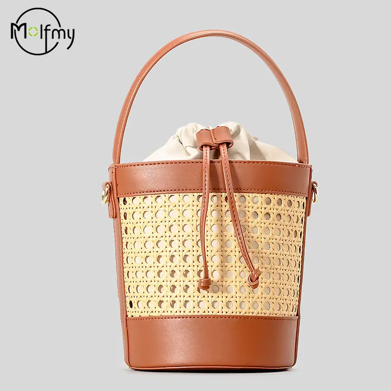 Hollow Bucket Bag Summer Beach Bag Imation Wicker Drawstring Woven Handbags Luxury Pu Leather Shoulder Crossbody Bags Vacation