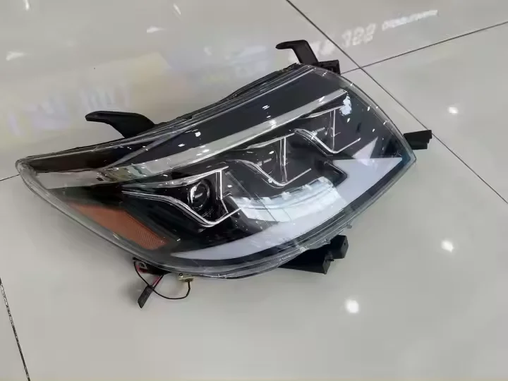 Neuankömmling LED-Scheinwerfer für HILUX VIGO LED Angel Eyes Scheinwerfer Schwarzes Gehäuse 2012-2014 CN