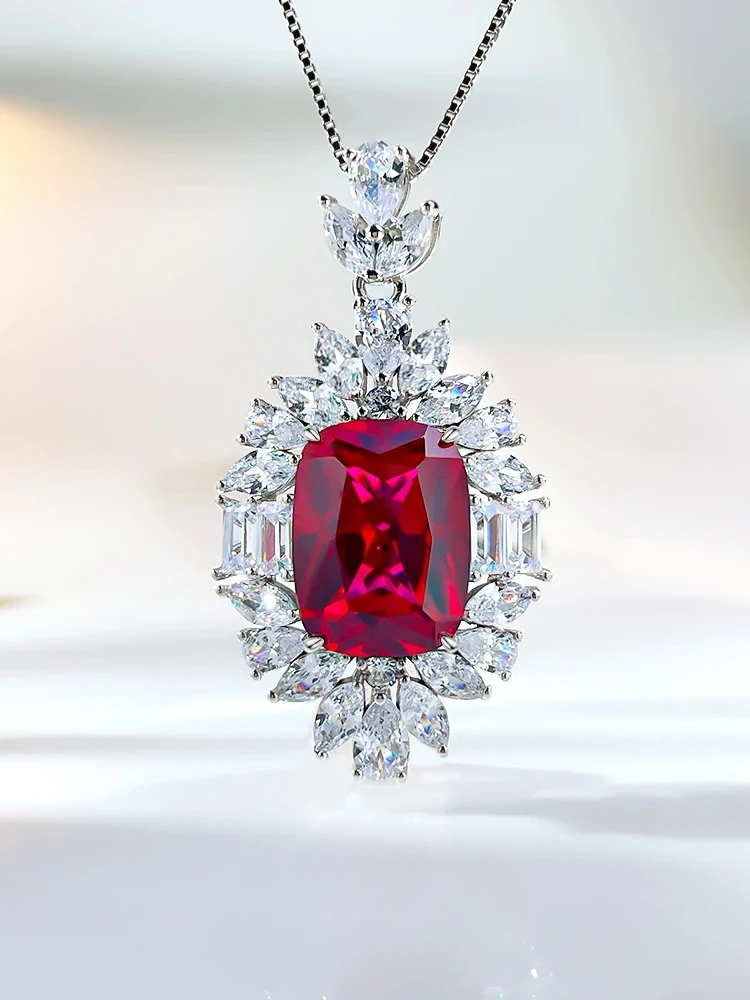 

New Fashion Luxury Red Treasure 925 Sterling Silver Pendant Set with High Carbon Diamond Versatile Wedding Jewelry