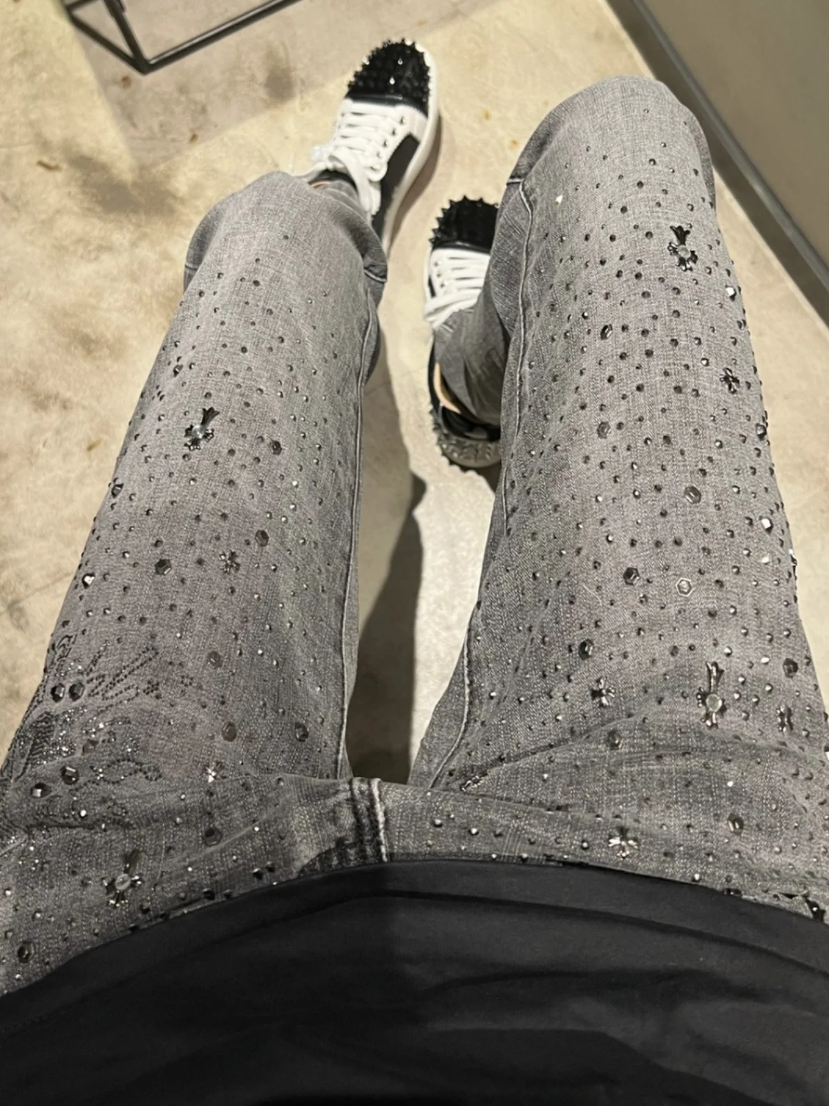 

2024, новые джинсы с украшением в виде креста, High Street Sle, низкопрофильные роскошные мужские и женские прямые джинсы, однотонные джинсы