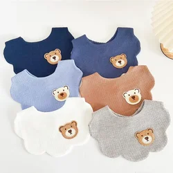 Bavaglino carino adorabile cartone animato orso bavaglino neonato adorabile cotone Waffle Salival asciugamano bavaglino per bambino ragazzo ragazza accessori per bambini