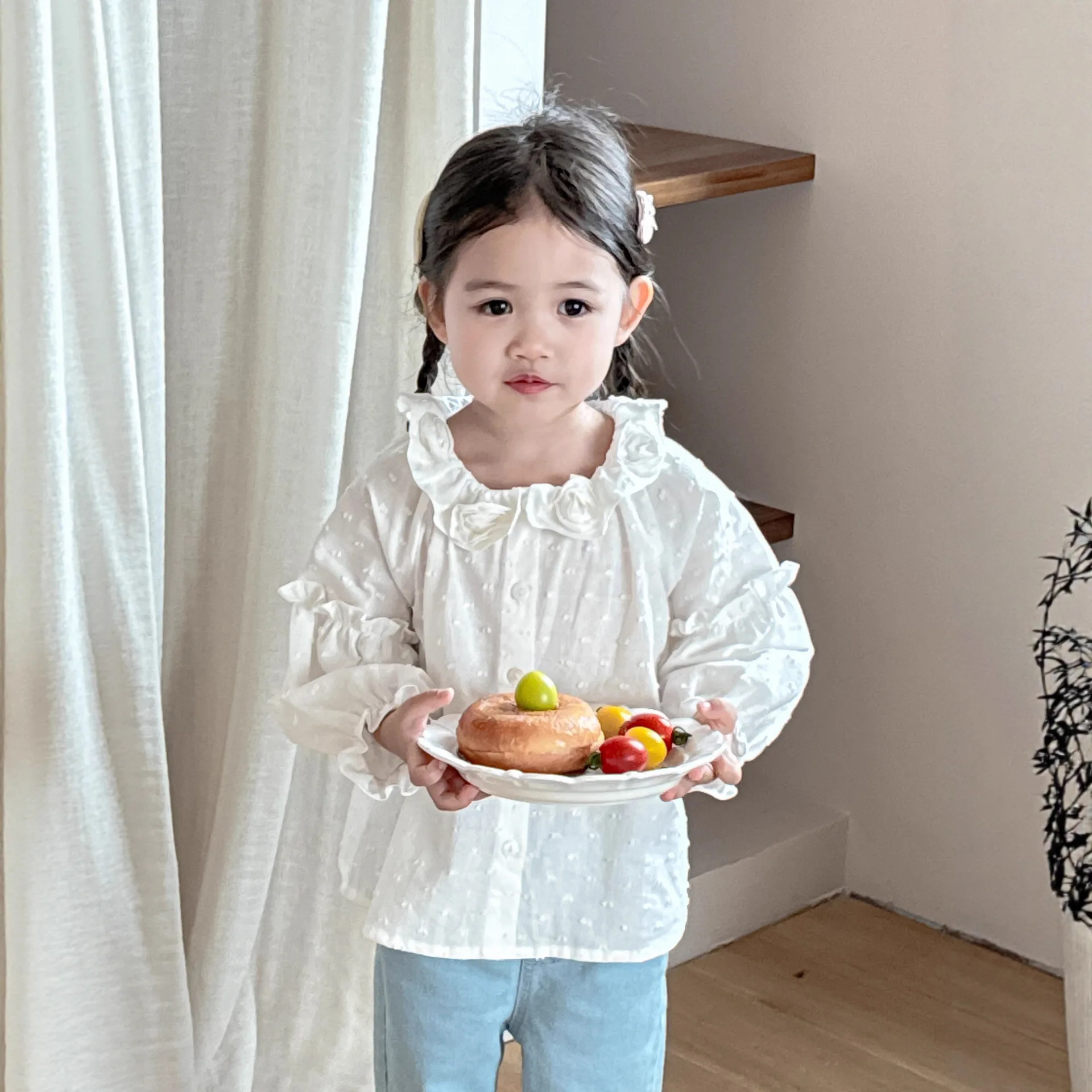 2025 Autumn New French Retro Girls Shirt Children Lotus Leaf Collar Jacquard Shirt Handmade Flower Doll Shirt