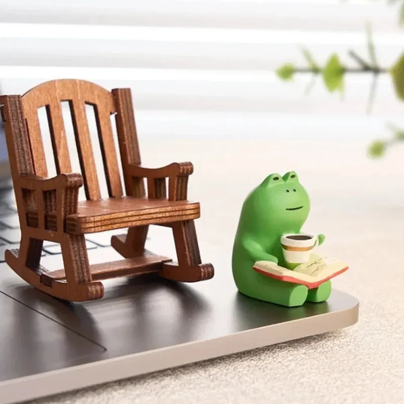 Japanese Resin Accessories Cute Mini Frog Rocking Chair For Room Office Car and Desktop Decoration