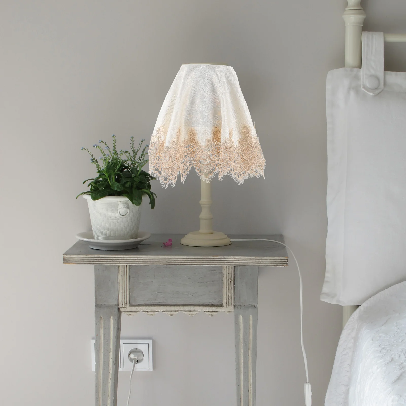 

Table Lampshade Cover Dust-Proof Waterproof Washable Lace Protector For Home Decor Light Shade Supple Cloth Accessory