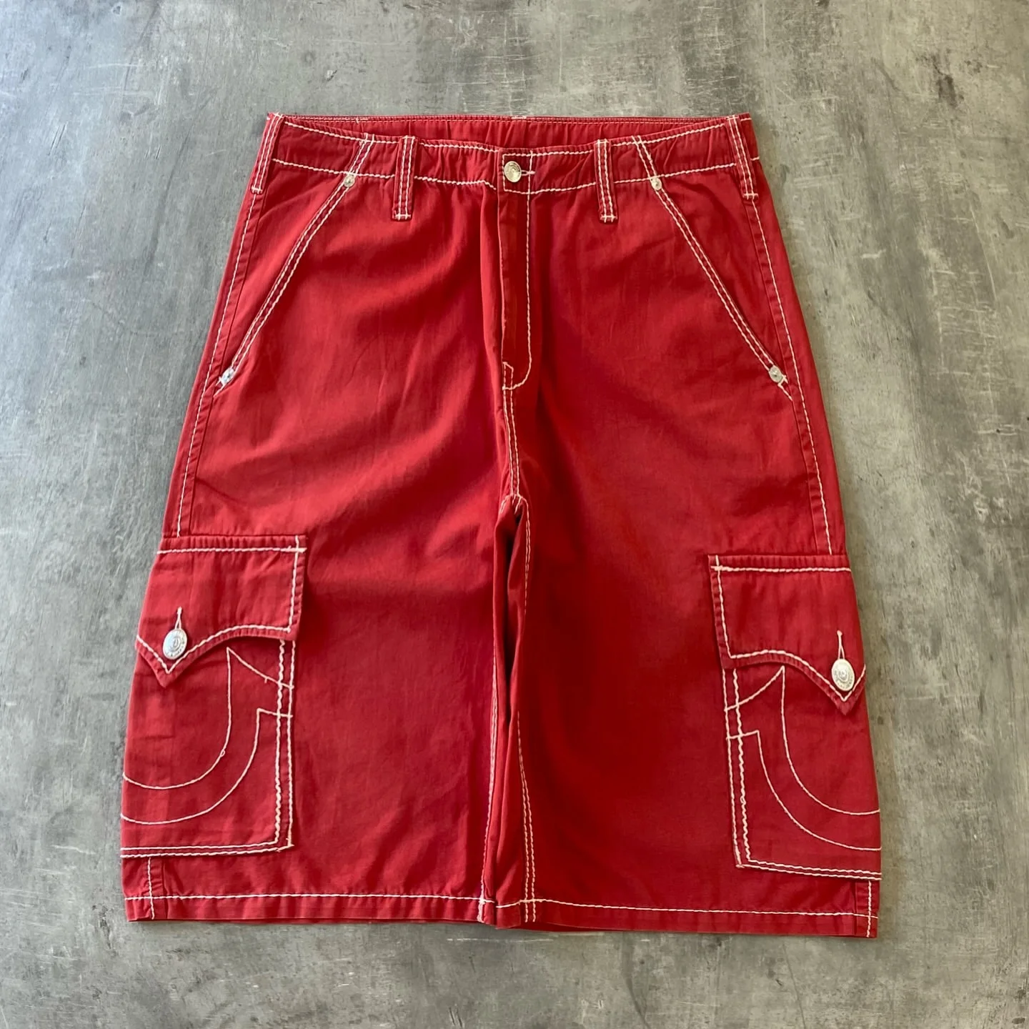 Y2K New Line Embroidered Red Denim Mid Pants American Retro Gothic Jeans Men Street Hip Hop Harajuku Punk Loose Wide Legs Shorts