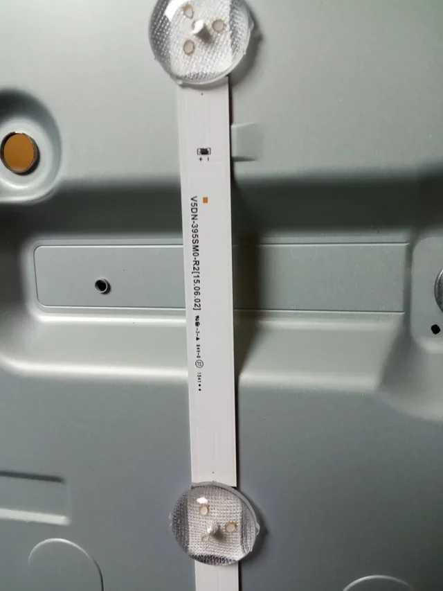 

Светодиодная лента для V400HJ6-PE1 REV C7 HG40NE478 HG40NE478SF HG40NE460 UN40J5000 HG40AE570 HG40EE590SK HG40EE590 UN40J520DAF UE40J5270