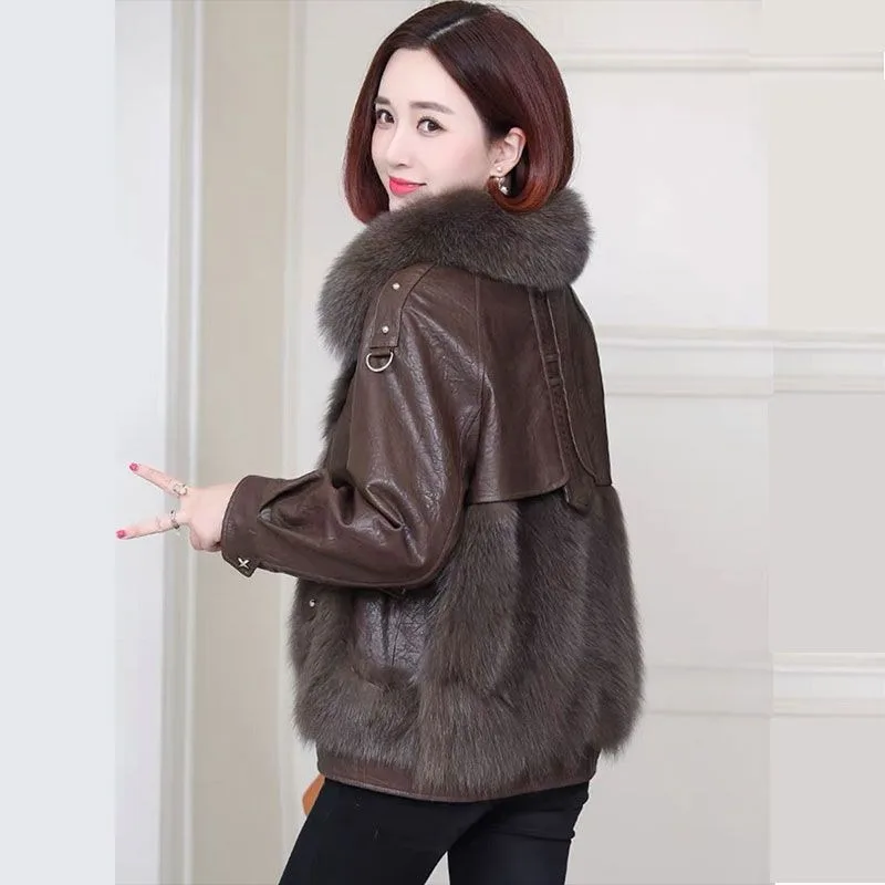 여성용 겨울 따뜻한 두꺼운 새해 전투복 스타일리시한 모피 칼라 스타일 오버코트 패션 PU 가죽 재킷