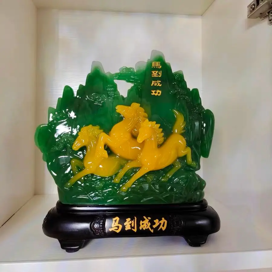 

Smooth work business booming 2023 HOME company BAR CLUB Auspicious Lucky Decorative Ornaments RESIN JADE Success HORSE