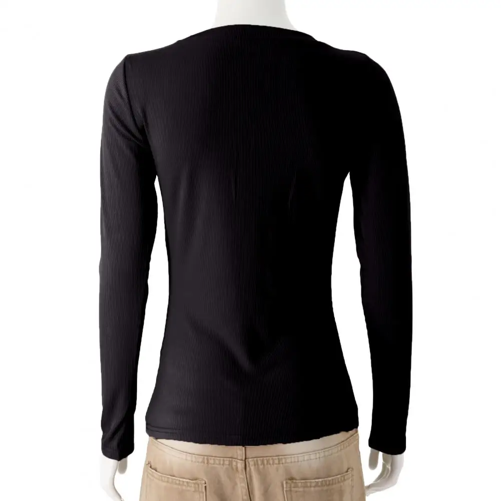 The women's top is made of lightweight super soft polyester fabric, which is very soft and comfortable.