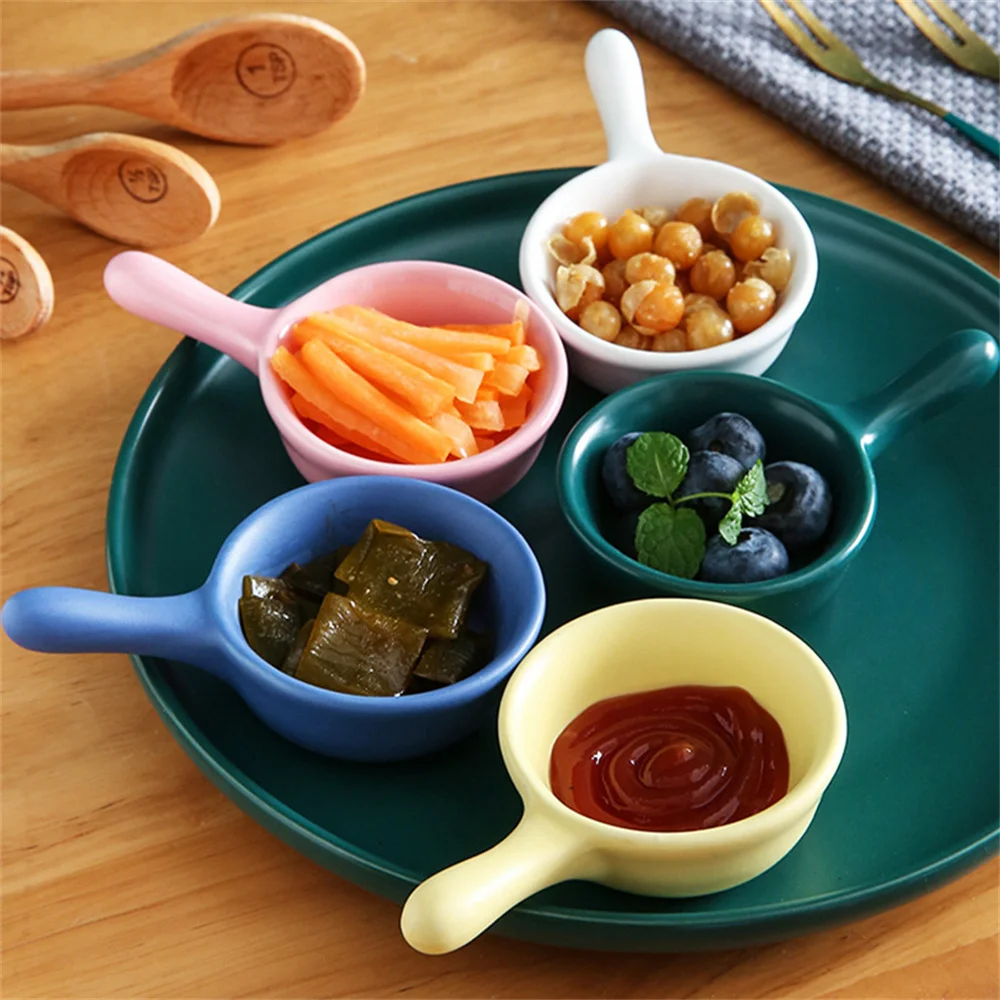 1Pcs Mini Ceramic Sauce Plate with Handle Super Cute Tray Seasoning Dish Condiment Plate Sushi Soy Snack Dipping Home Bowl