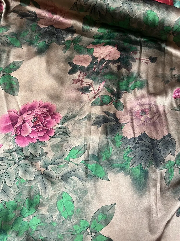 High Quality Chinese Style Peony 48momme Xiangyun Yarn Real Silk Fabric Vintage Dress Clothing Designer Cloth