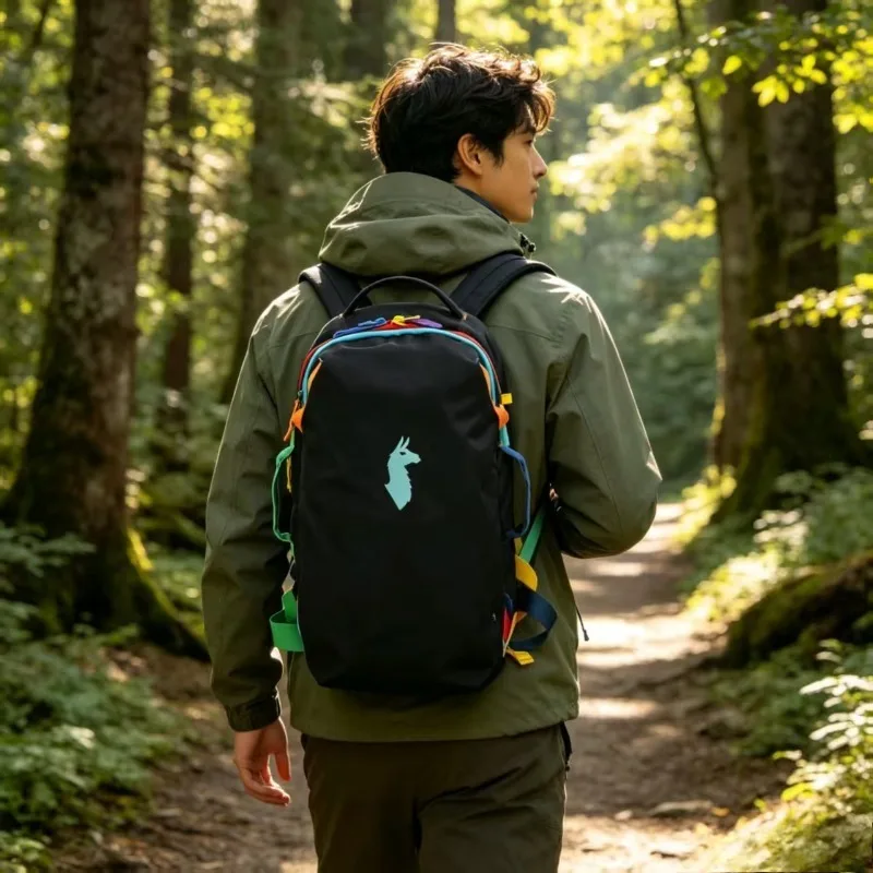 2026 New Model 28L Large Capacity Multifunctional Outdoor Hiking Backpack Unisex Waterproof Travel Backpack