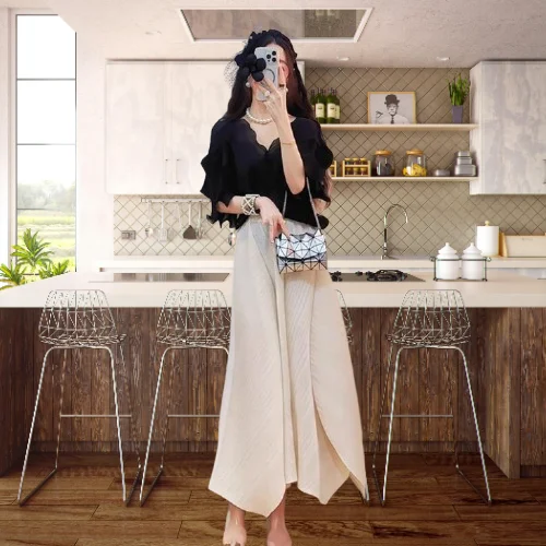 

Miyake 2025 Spring New Bust Women's Plisse Fashion Pleated Design Sense Niche Skinny Pleated High Waist Bud Pleats Long Dress