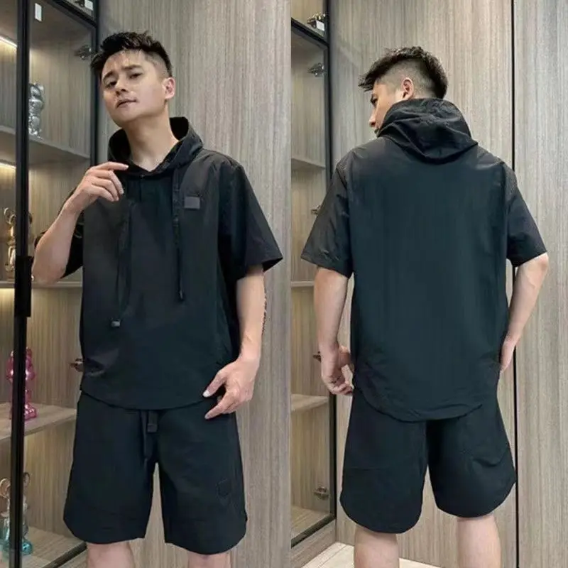 

Summer Large Size 300 Pou Thin Qui Dry Hooded Loose Versatile Two-Piece Set Outdoor Casual Sports Suit Faionable Men's...