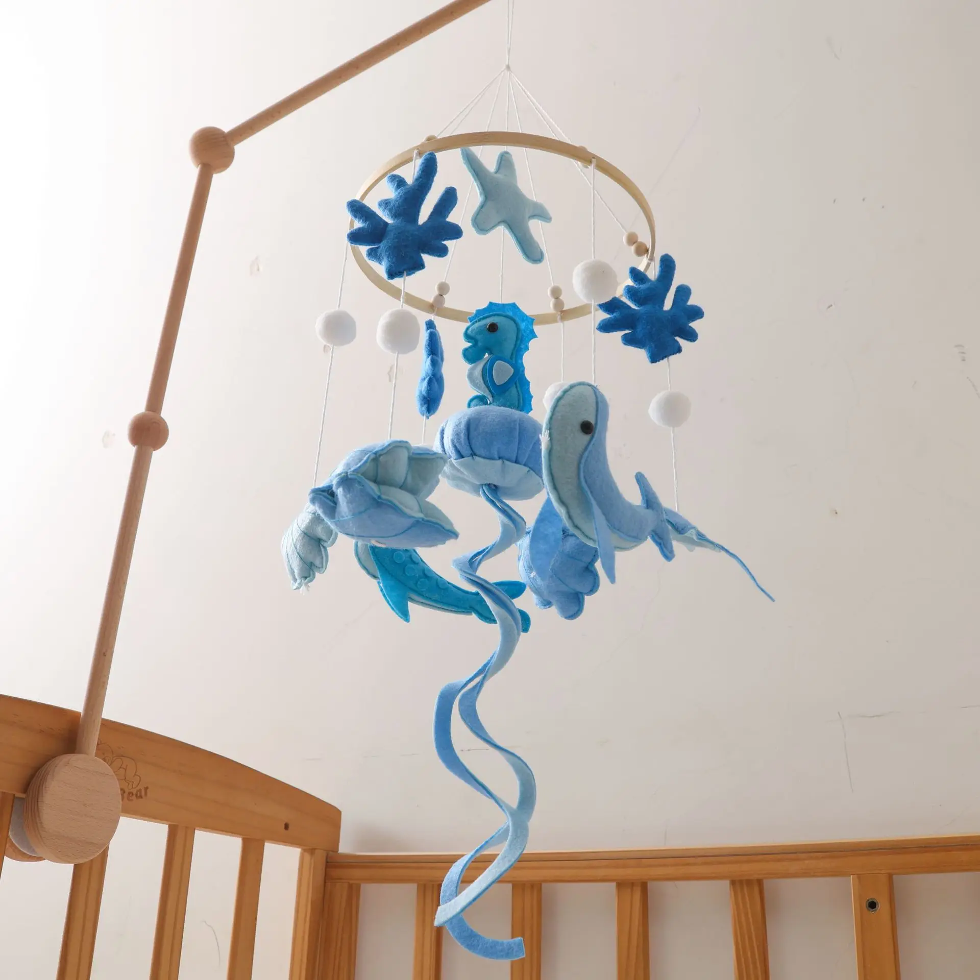 1pc 0 to 3 Years Old Nordic Style Newborn Baby Bed Bell Handmade Felt Bed Bell No Assembly Baby Soothing Wind Chime Rattle