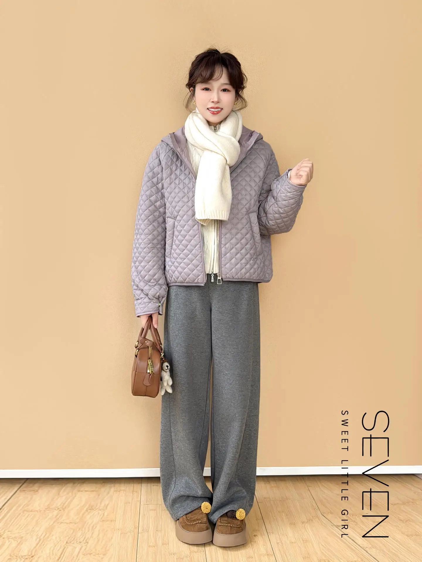 

Зимняя хлопковая женская куртка Thiened с капюшоном и ромбовидным узором, маленький размер, корейский свободный крой, длинная молния све