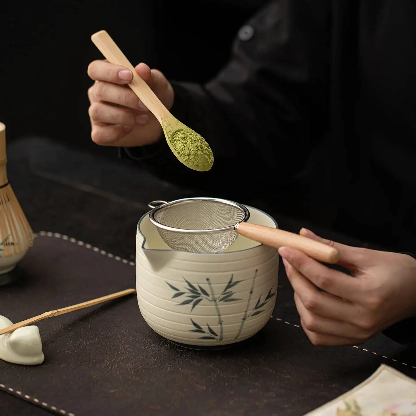 2/4/8pcs Hand-Painted Ceramic Matcha Tool Set, With Pouring Spout Matcha Bowl, Tea Whisk Stand, Bamboo Tea Whisk, Matcha Tea Set