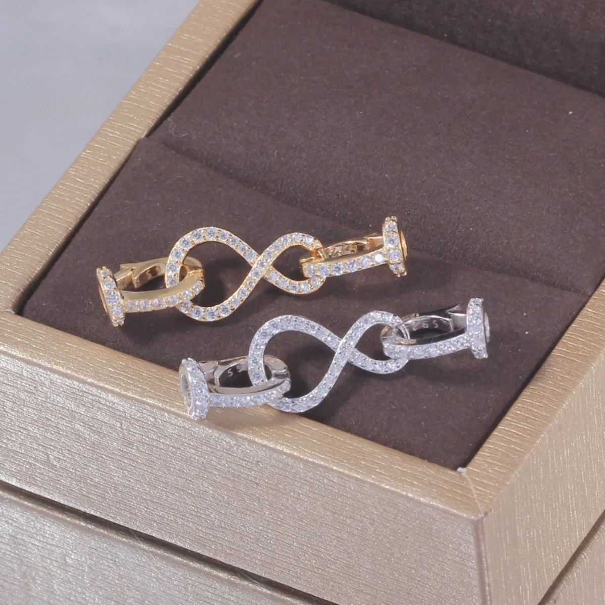 S925 Sterling Silver Figure‑Eight Clasp Simple Toggle Clasp Pearl Necklace Bracelet Connector DIY Pearl Jewelry Making Supplies