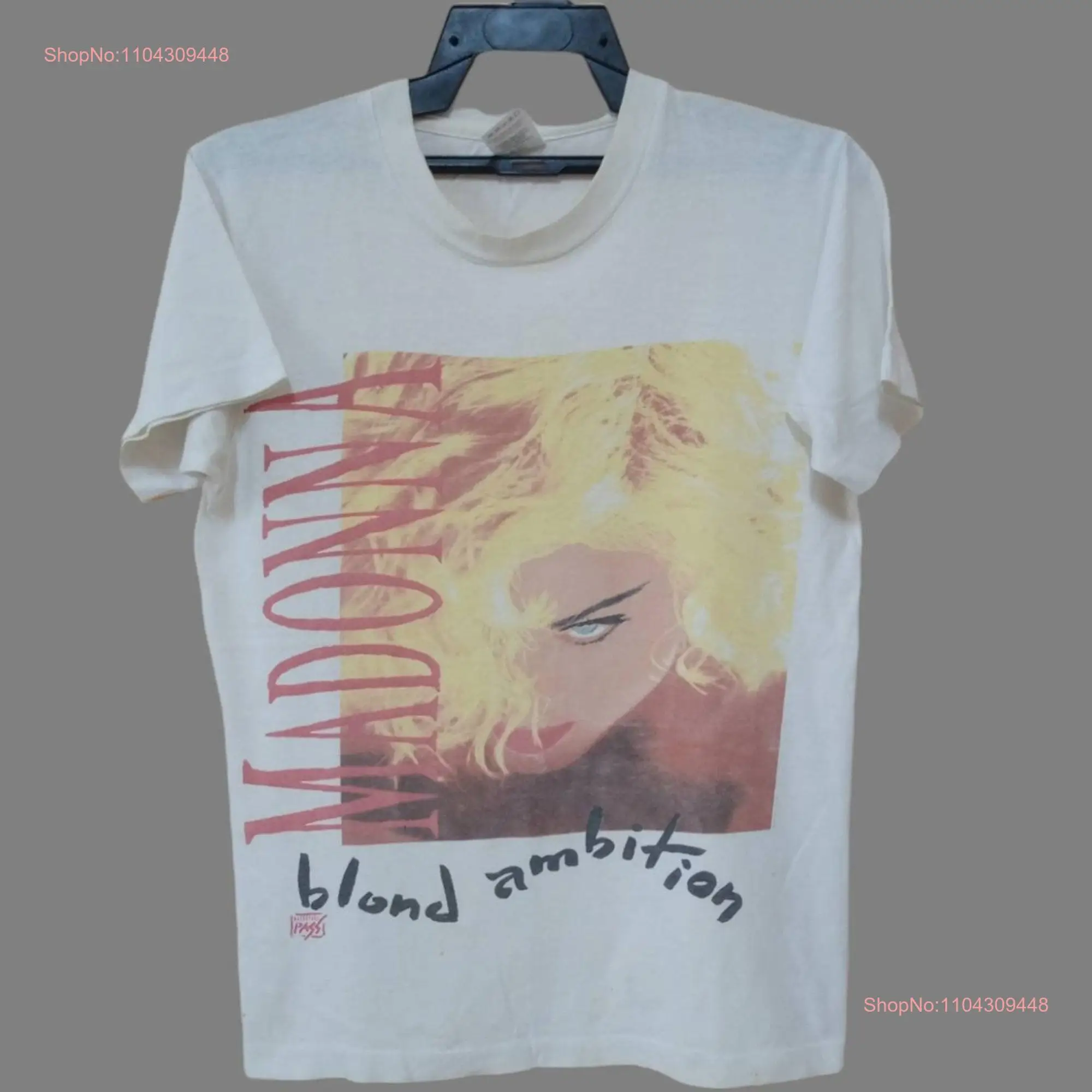 Vintage 90's MADONNA American Singer Songwriter Actress Medium White T Shirt Blood Ambition World Tour 1990 Music