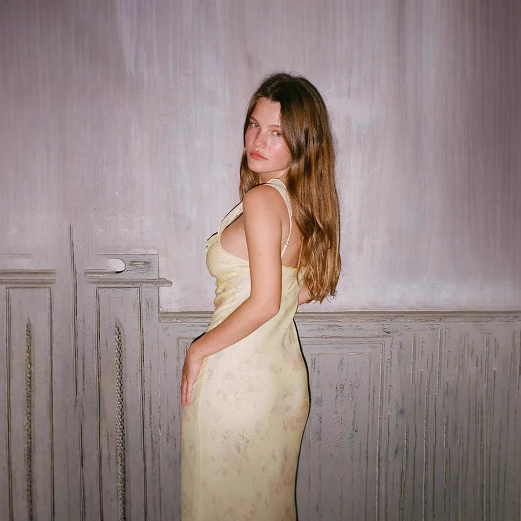 Robe Maxi rétro à imprimé Floral pour femmes, col en V, sans manches, dos nu, Slim, écharpe, élégante, taille haute, vacances