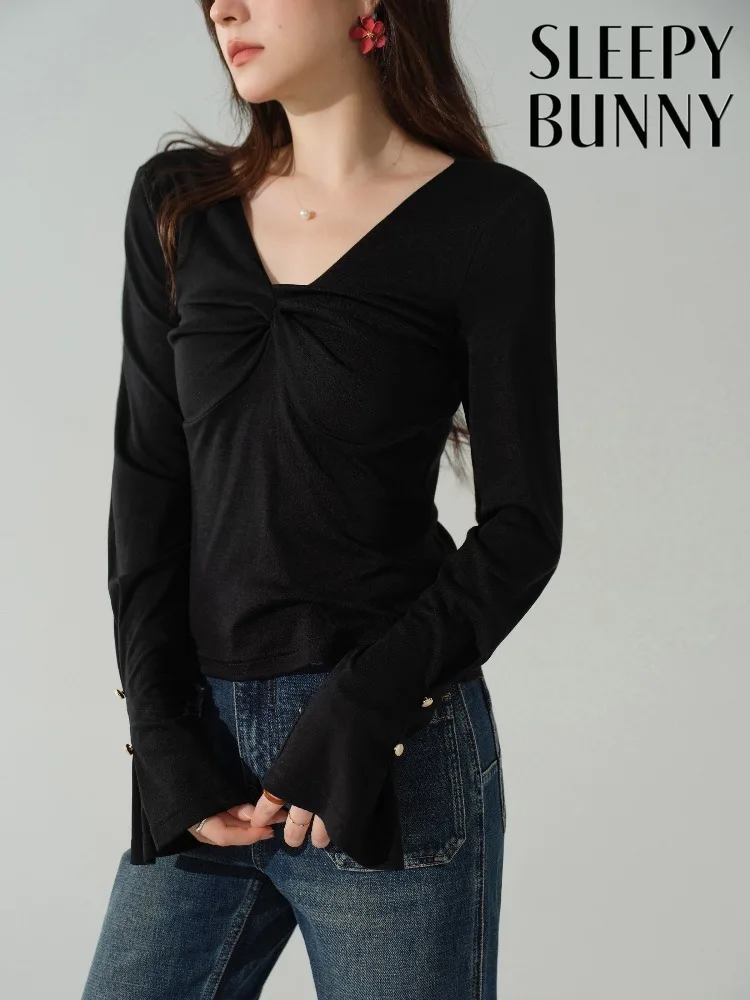 

Women Lyocell Black Long Sleeve T Shirt Spring Shoulder Defined V Neck Base Layer Flare Sleeve Top Lady Elegant Casual Outfit
