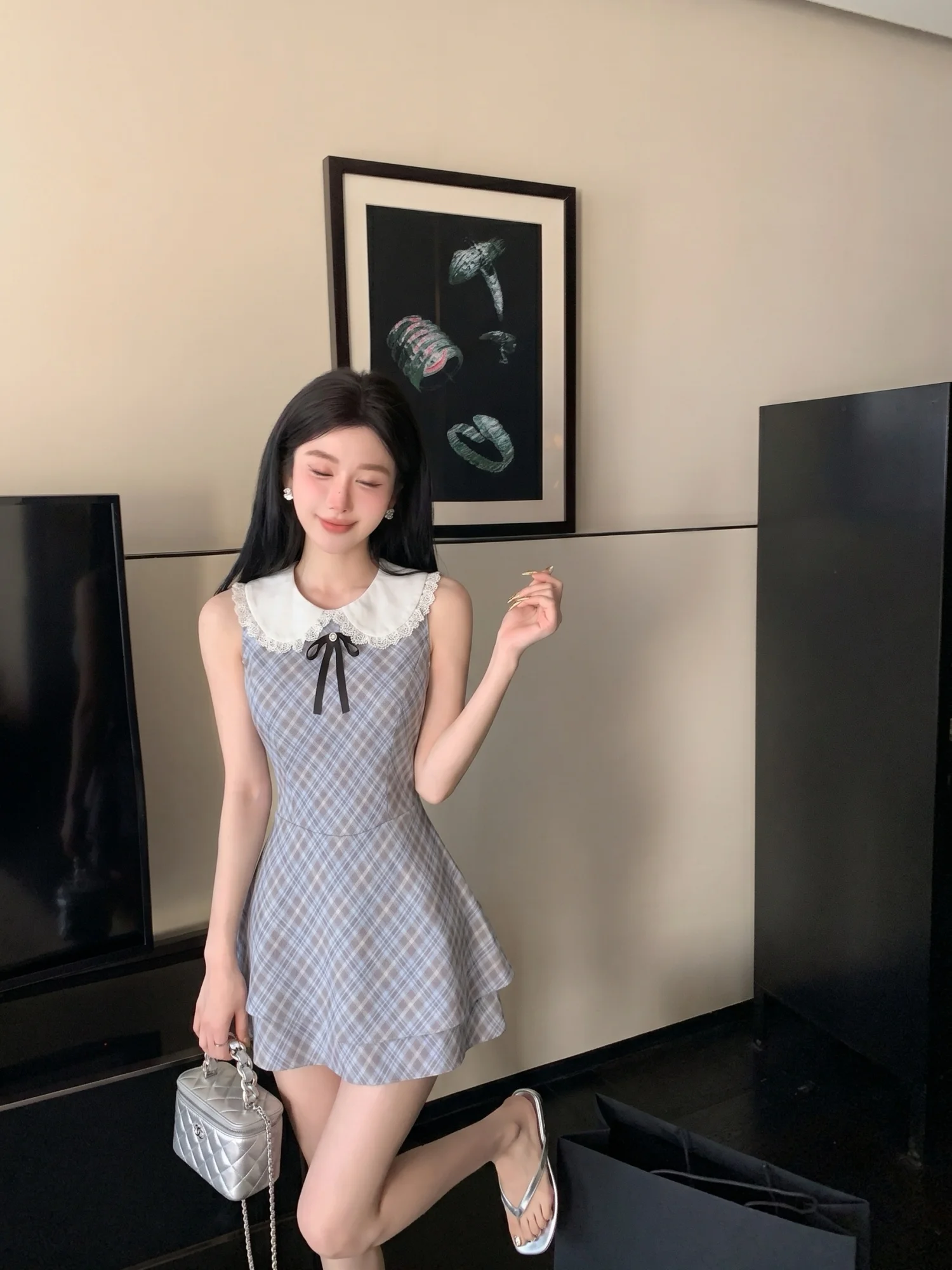 

MaoNi Plaid Summer Dress Women's College Style Sleeveless Doll Collar Waist Cinched Vest Dress French Style Polyester Spring ...
