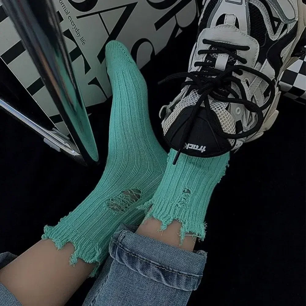 Broken Hole Socks Women Skateboard Beggar Cotton Socks Medium Tube Knitted Street Stocking Trendy Ripped Sox Носки Женские Чулки image 4