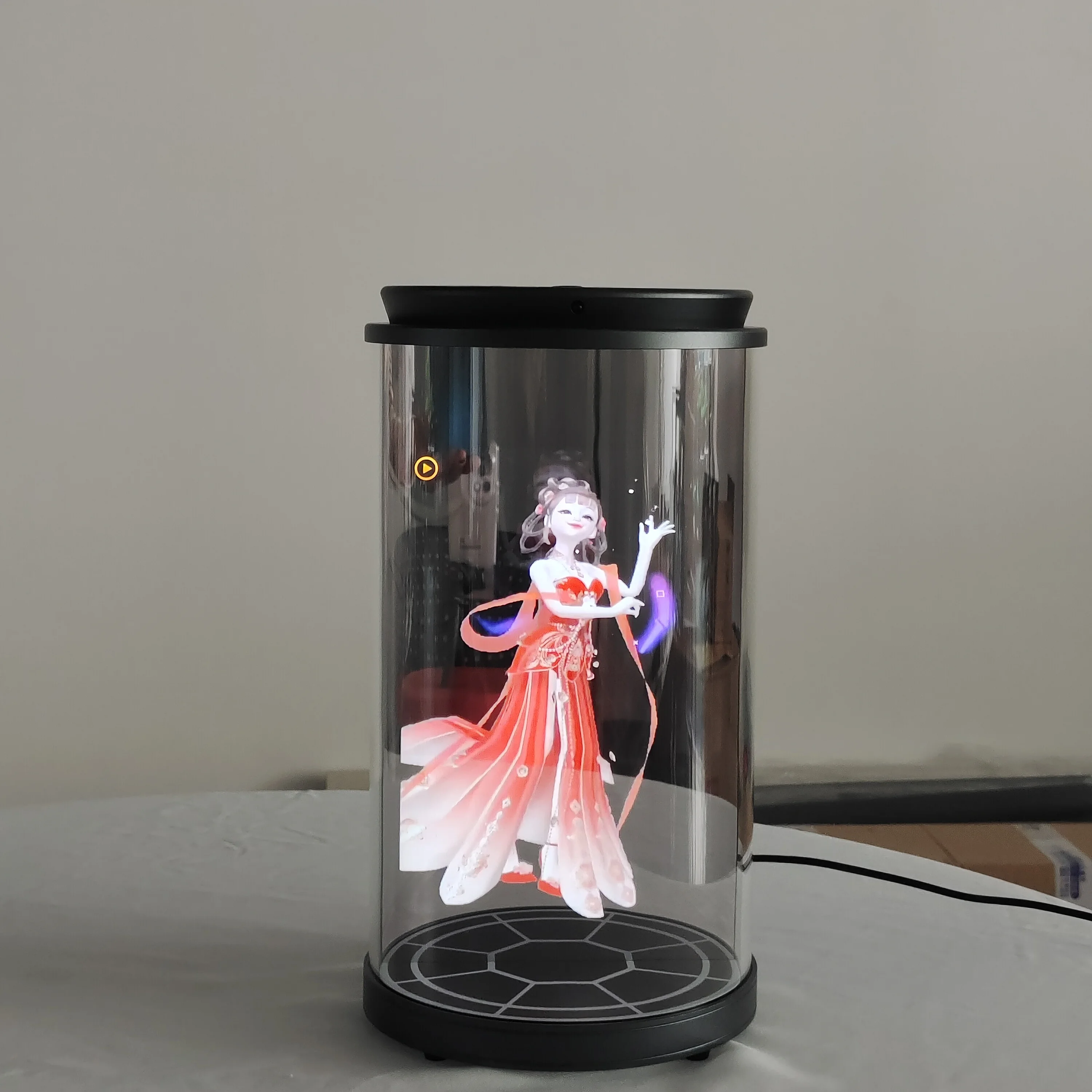 Direct Supply Cylindrical TFT Holographic Display Cabinet Naked-Eye 3D Digital Human Intelligent Voice Dialogue Transparent