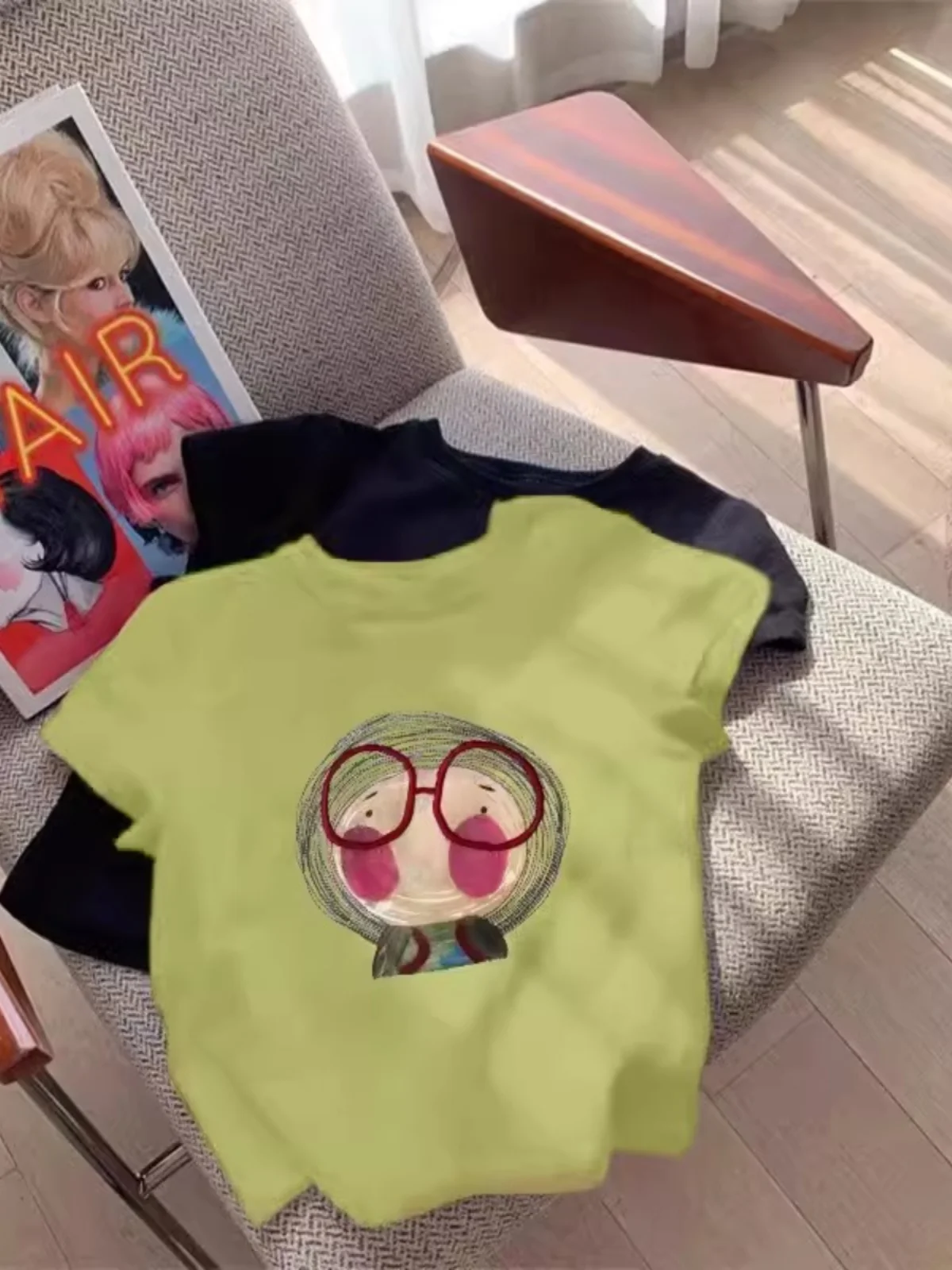 

Зеленая женская футболка с коротким рукавом, летняя, с мультяшным принтом, модный брендовый дизайн, антивозрастной эффект, укороченный фасон, корейская версия, приталенный крой