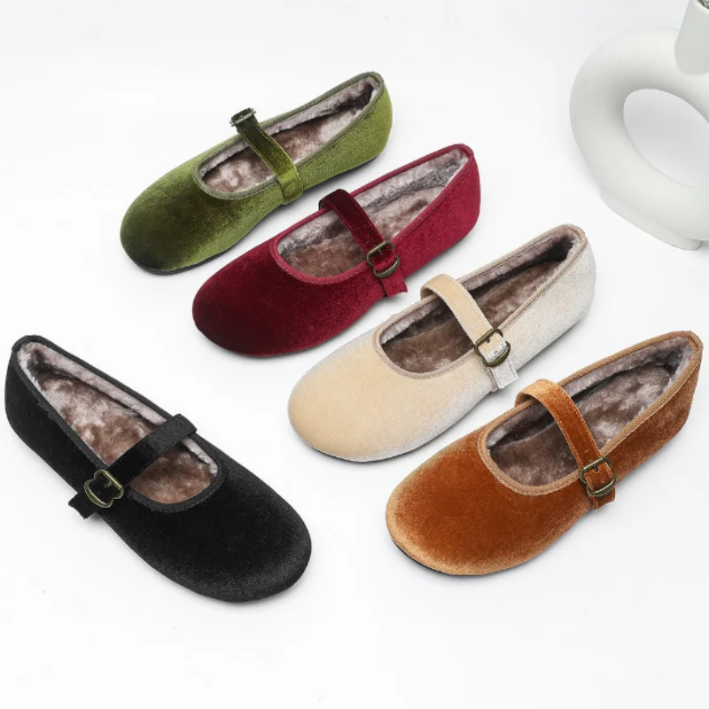 Women Warm Winter Flats Round Toe Buckle Strap Cute Shoes Green Orange Wide Fits Comfortable Mary Janes  35 43 26cm Retro Style