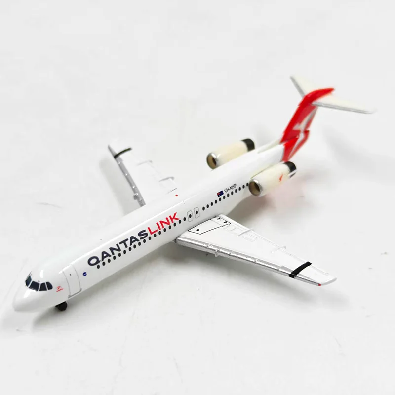 

herpa Diecast Alloy 1:500 Scale Fokker 100 534567 Passenger Airplane Model For Display Collections