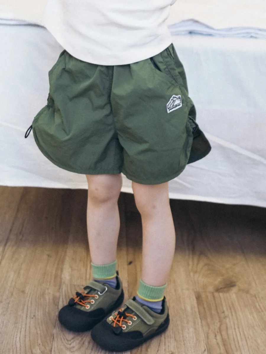 Quick Dry Outdoor Shorts for Girls Breathable Cool Feeling Drawstring Children's Pants Suitable for Ages 6 to 18