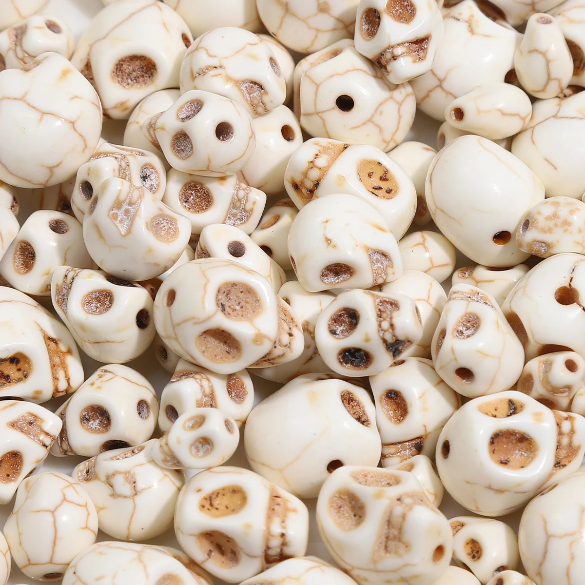 29-46pcs Synthetic Turquoise Beads White Retro Skull Shape Skull Loose Spacer Beads DIY Halloween Bracelet Necklace Jewelry Maki