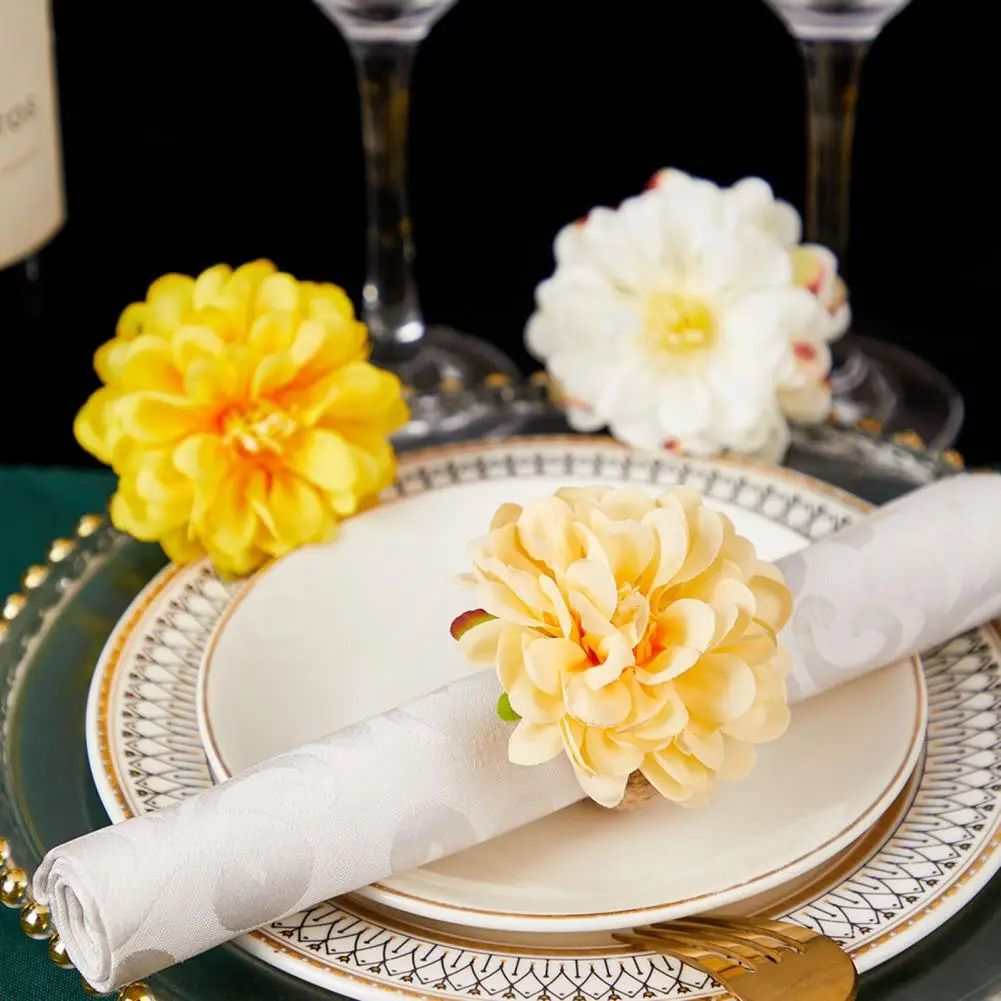 Handmade Napkin Buckle Table Decoration Ring Handmade Napkin Rings with Artificial Flowers Simulated Leaves Napkin Buckles