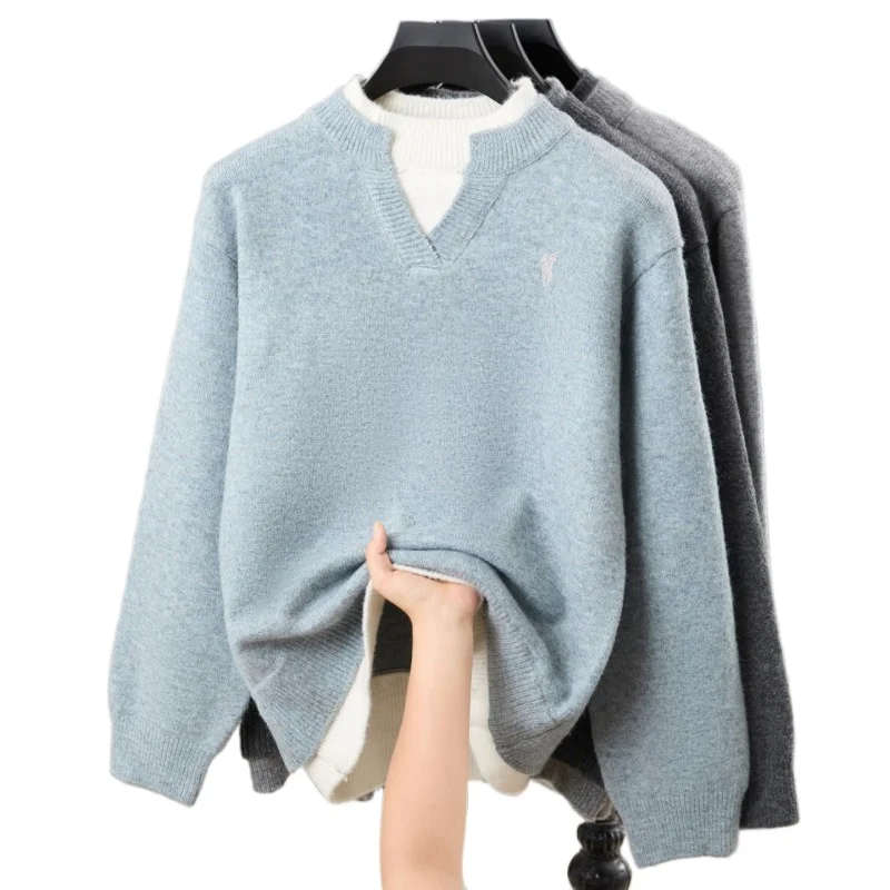 2025 New Woolen Sweater Men's Fake Two Piece Loose Knit Thick Embroidered Horse Logo Cashmere Sweater Youth Base Sweater