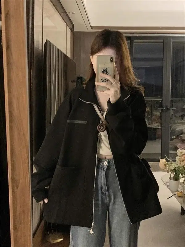 

Женские куртки больших размеров, зима 2029, молодежные куртки с несколькими карманами, многослойные лацканы с надписью Wine, разноцветные кремово-белые клетчатые куртки