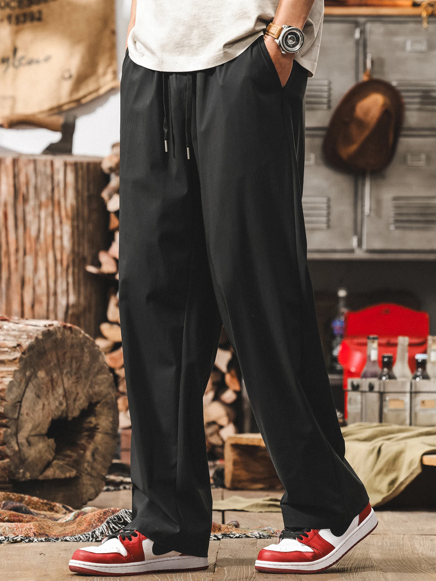 

Мужские летние тонкие прямые свободные драпированные брюки в американском стиле ретро из ледяного шелка с широкими штанинами, повседневные длинные брюки, модный свободный крой