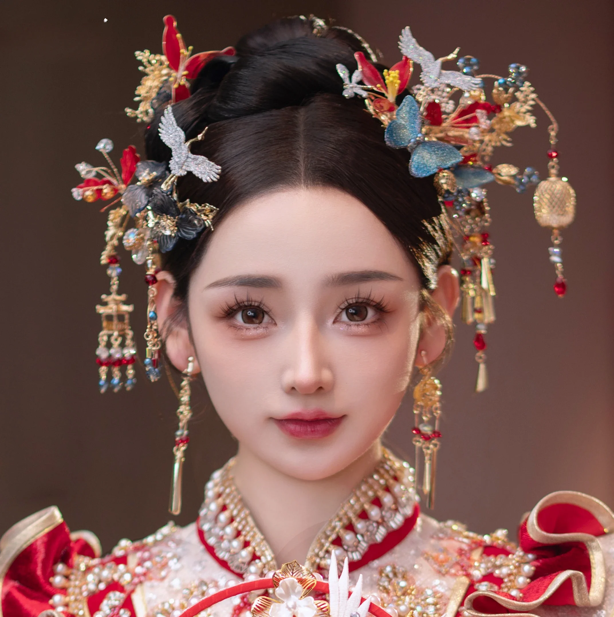 New Chinese bridal headgear red Xiuhe dragon phoenix jacket horse dress cheongsam morning robe Hanfu hair accessories lantern