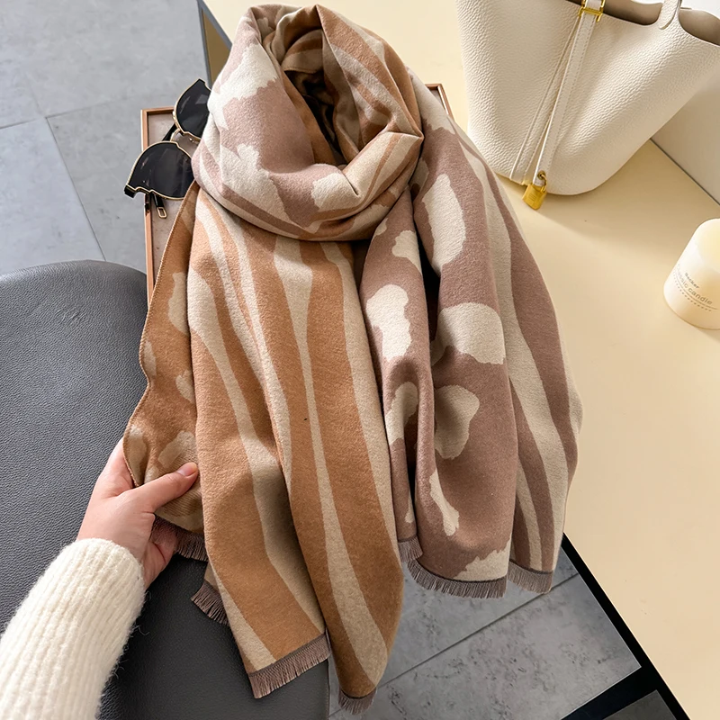 1 Pc Cashmere imitate Scarf Women Thick Warm Winter Leopard Blanket Brand Female Shawl Wrap Bufanda Poncho Echarpe Pashmina