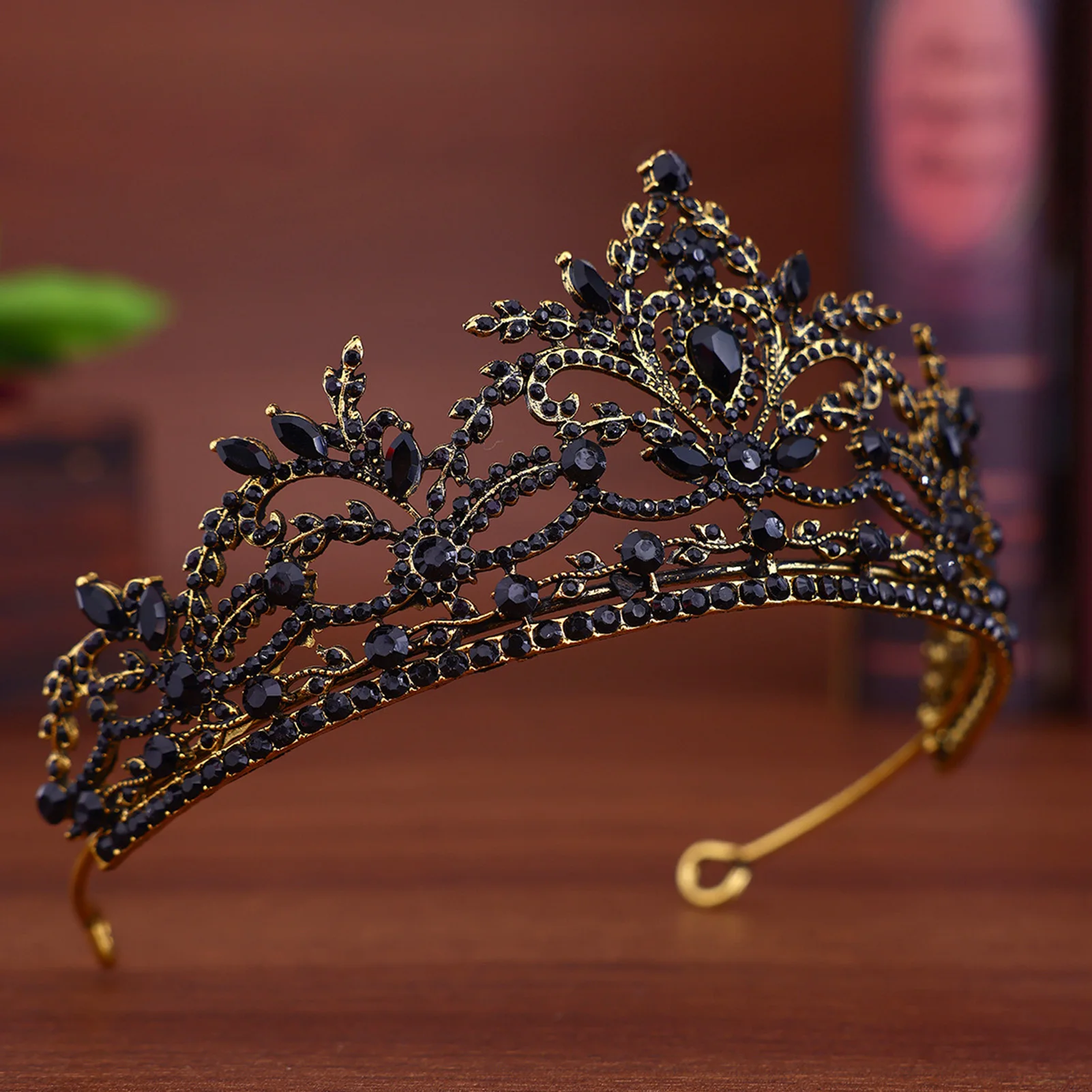 Bridal Crown Sparkling Tiara for Wedding Party Pageant Luxury Rhinestone Alloy Headband Elegant Princess Hair Accessory Gift view 3