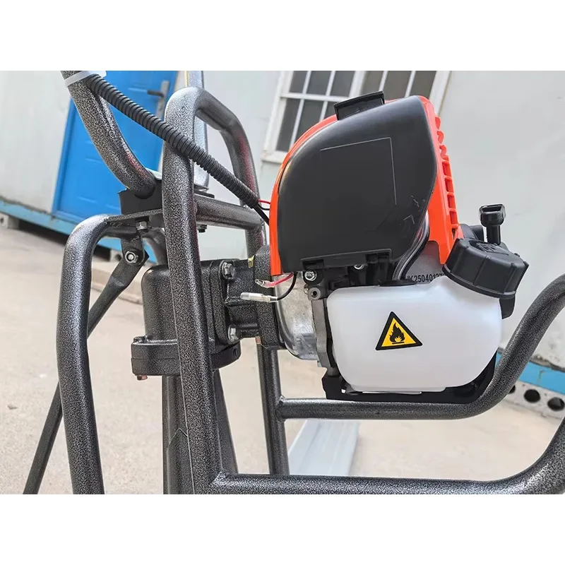 High Efficiency Powered Handheld Concrete Vibrating Screed Low Price Sale Core Components Including Engine and Motor