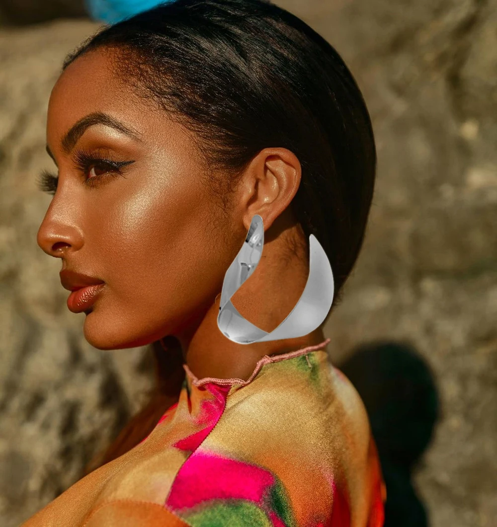 Women Big Drop Earrings Exaggerated Thick Massy Chunky Earrings Sequin Dangle Earrings Ear Stud Gold Wire geometry Hoop Earings