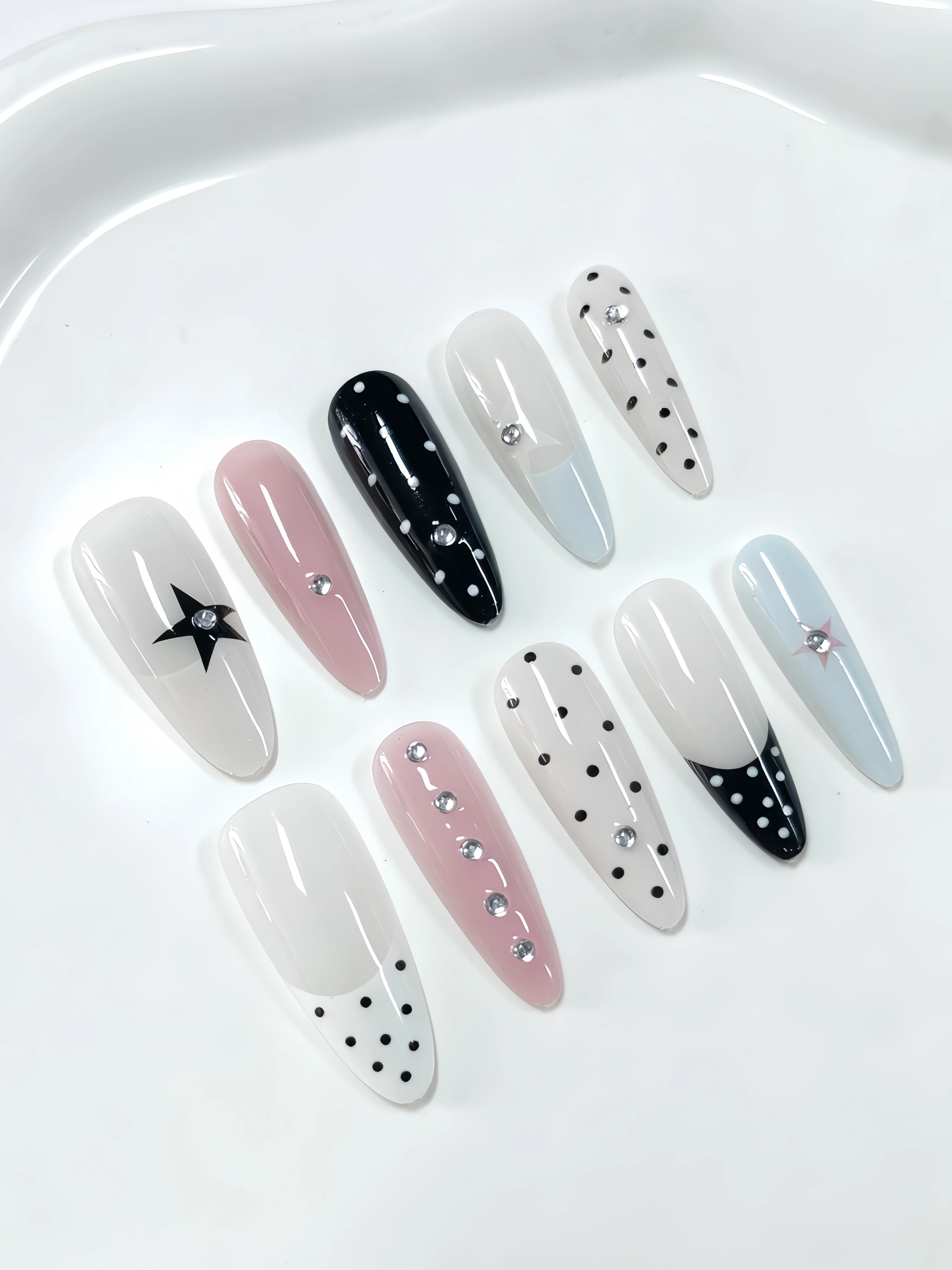 เล็บปลอมแบบกดติดทรงหยดน้ำขนาดก - Korean Lifestyle Instagram บทวิจารณ์และราคา
