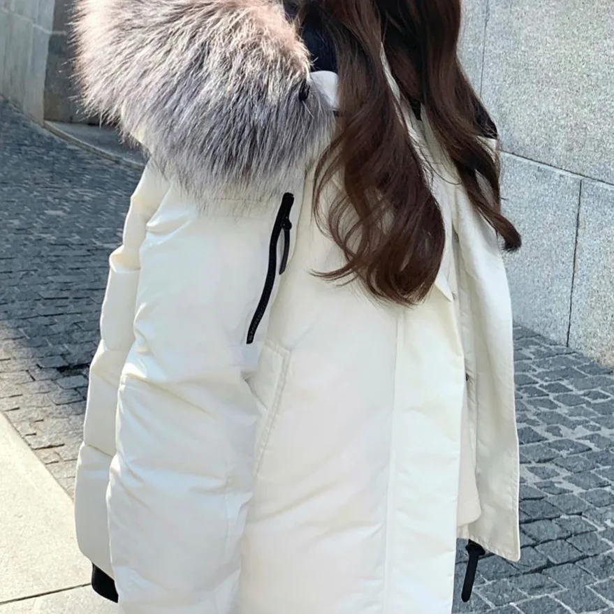 معطف نسائي بقصة عادية وسحاب للإغلاق، جاكيت قطني قصير، معطف بياقة من الفرو، مادة الشنيل الثلجية من ألياف البوليستر