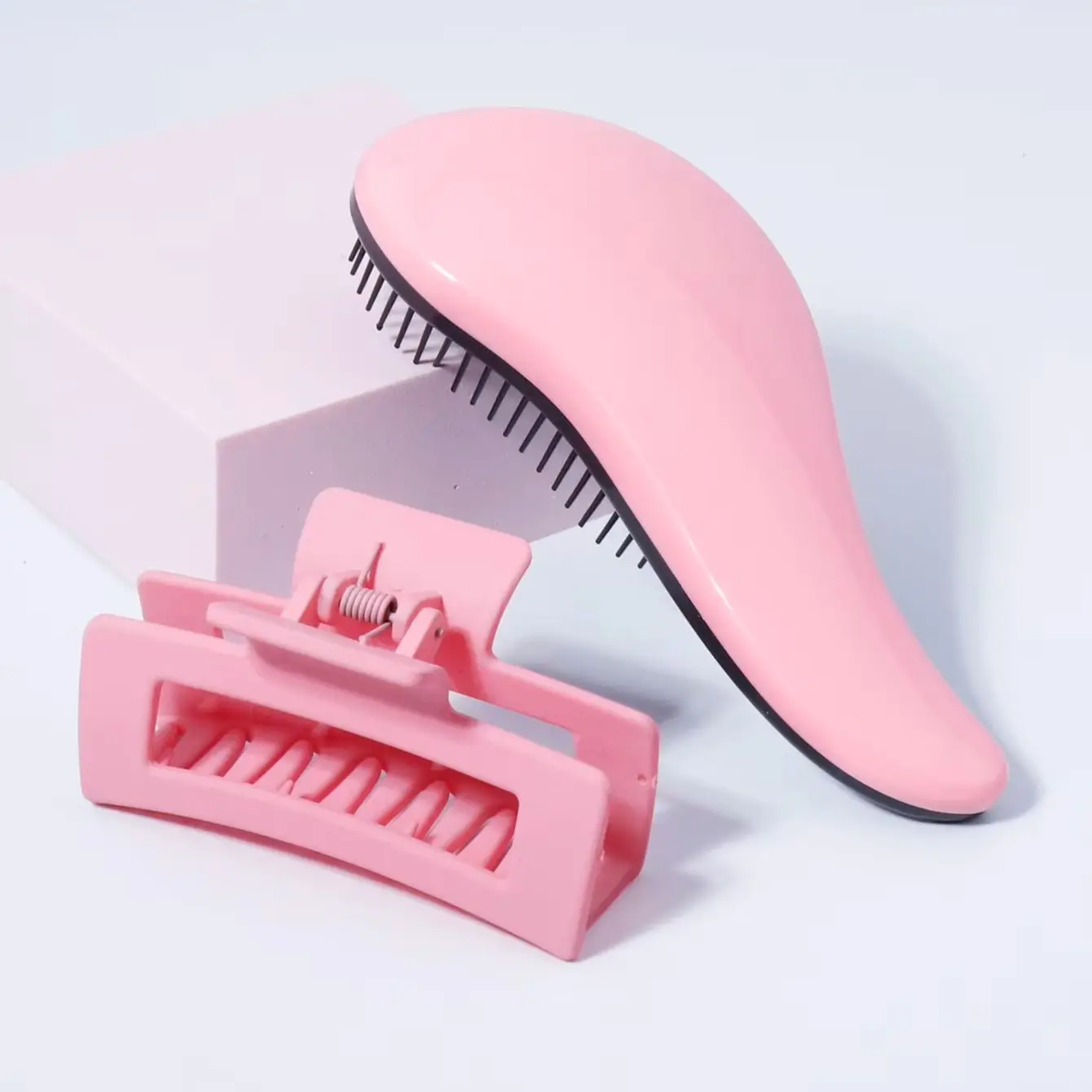 2pcs hair styling tool set, anti slip square toothed gripper, dolphin shaped massage scalp brush, Special for Real Hair Wigs - view 6