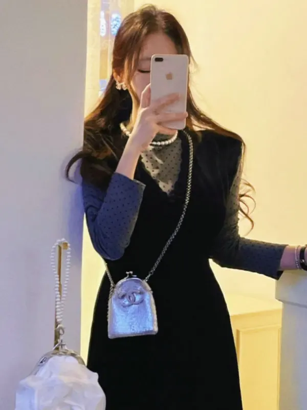 

Вельветовая длинная футболка с узором в горошек, топ с высоким воротником для женщин, комплект из двух предметов с кружевом...