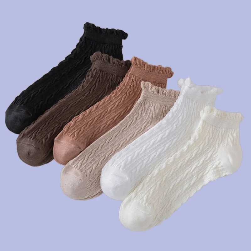 6 Paar Mode Damen Boot Baumwoll socken gekräuselte Streifen Punkte kurze Socken weiblich neue lässige hochwertige einfarbige Socken