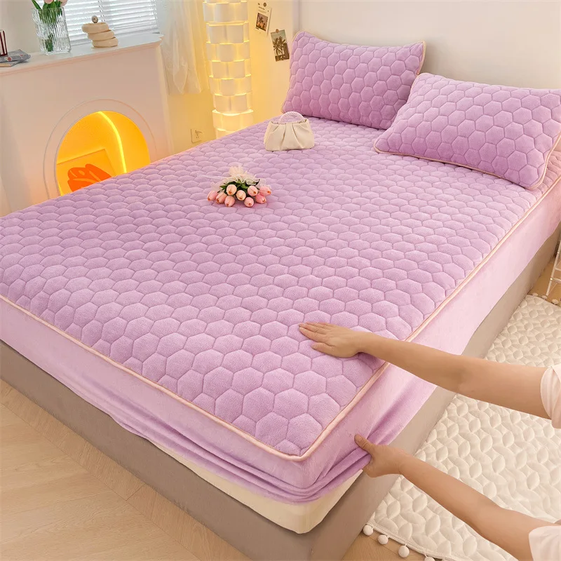 

Special Offer Thick Quilted Plush Double Bed Fitted Sheet Couple Mattress Cover Winter Warm Soft Elastic Velvet Bed 180 Pad150