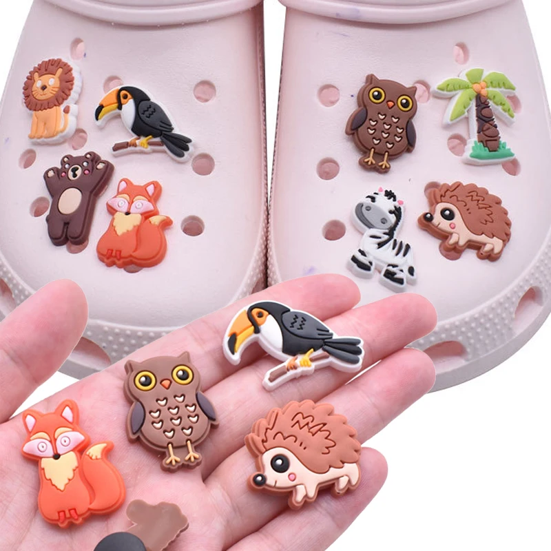 

Wholesale 1pcs PVC Shoe Accessories for Crocs Charms Animal Badge Women Clogs Buckle Kids Pins Decoration Jeans Wristbands